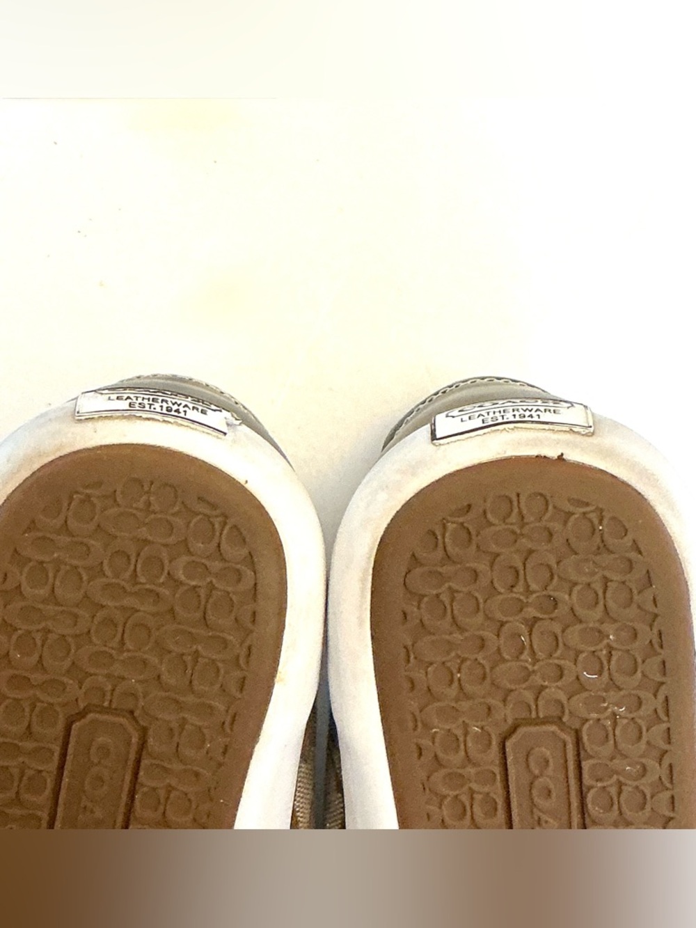 Coach Barrett Khaki Tan Signature Logo Canvas Low Top Lace up Sneakers Size 9.5 - Picture 14 of 15